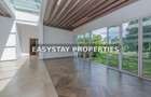 4 Bed House with En Suite in Runda - 11