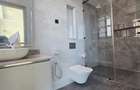 3 Bed Apartment with En Suite at 1St Ave - 20