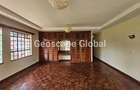 5 Bed House with En Suite in Runda - 9
