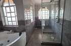 6 Bed House with En Suite in Runda - 17