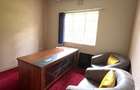 3 Bed House with Garden at Galleria - 10