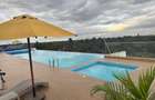 Serviced 2 Bed Apartment with En Suite in Parklands - 3