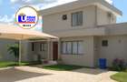3 Bed Villa with En Suite in Vipingo - 1