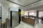 4 Bed Apartment in Westlands Area - 9