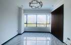 2 Bed Apartment with Swimming Pool at Wood Avenue - 4