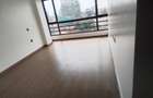 3 Bed Apartment with En Suite in Riverside - 9