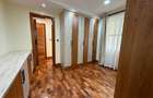 5 Bed House with En Suite at Rosslyn - 17