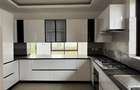 4 Bed Townhouse with En Suite in Runda - 6