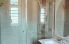 5 Bed Townhouse with En Suite in Rosslyn - 8