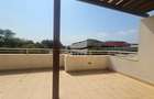 4 Bed Townhouse with En Suite at Garden City - 17