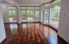 5 Bed House with En Suite at Rosslyn Park - 17