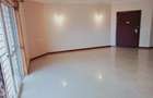 3 Bed Apartment with En Suite in Westlands Area - 17