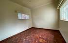 6 Bed Villa with En Suite in Riverside - 9