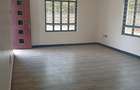 5 Bed House with En Suite in Garden Estate - 5