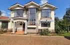 4 Bed House with En Suite in Rosslyn - 4