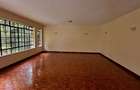 4 Bed Townhouse with En Suite at Amboseli Road - 6