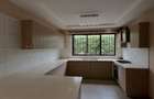 4 Bed Townhouse with En Suite in Lavington - 4