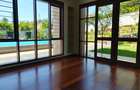 4 Bed House with En Suite in Runda - 11