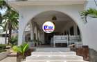 8 Bed House with En Suite in Watamu - 10
