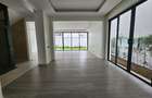 4 Bed Villa with En Suite in Lavington - 5