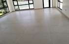 5 Bed House with En Suite in Runda - 14