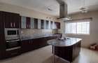 3 Bed Apartment with En Suite at Kileleshwa - 4