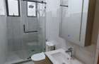 6 Bed Townhouse with En Suite in Lavington - 13
