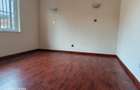 4 Bed Townhouse with En Suite in Brookside - 8