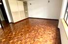 3 Bed Apartment with En Suite in Riverside - 13