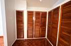 4 Bed Villa with En Suite in Hill View - 15