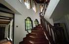 5 Bed House with En Suite in Runda - 8