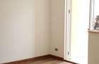 5 Bed Townhouse with En Suite at Lavington Road - 9