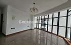4 Bed Apartment with En Suite in Riverside - 5