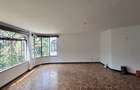 5 Bed Townhouse with En Suite at Nyari Central - 5