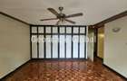 3 Bed Apartment with En Suite in Spring Valley - 2