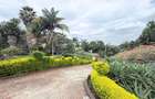 6 Bed House with En Suite at Lavington - 7