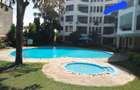 Serviced 3 Bed Apartment with En Suite in Nyali Area - 7