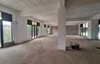1,532 ft² Commercial Property with Service Charge Included in Thome - 4