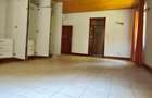 5 Bed Townhouse with En Suite in Rosslyn - 3