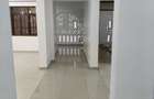 3 Bed Apartment with En Suite at Links Road - 9