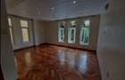 4 Bed Townhouse with En Suite at Lavington - 11