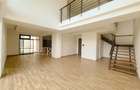 3 Bed Apartment with En Suite in Riverside - 2