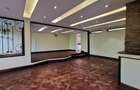 4 Bed House with En Suite at Mountain View - 5