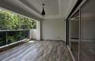 3 Bed Apartment with En Suite in Riverside - 3