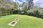 5 Bed Townhouse with En Suite at Lavington Green - 3