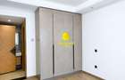 3 Bed Apartment with En Suite in Riverside - 6