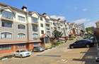 3 Bed Apartment with En Suite at Riverside Drive - 2