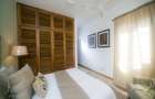 4 Bed Villa with En Suite at Hs2028 - 8