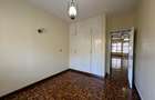 4 Bed Townhouse with En Suite at Brookside - 11