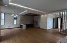 5 Bed Townhouse with En Suite at Lavington Green - 3